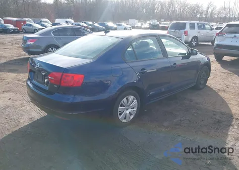 2014 Volkswagen Jetta 1.8T Se z USA, uszkodzony, nr VIN 3VWD17AJ9EM211715